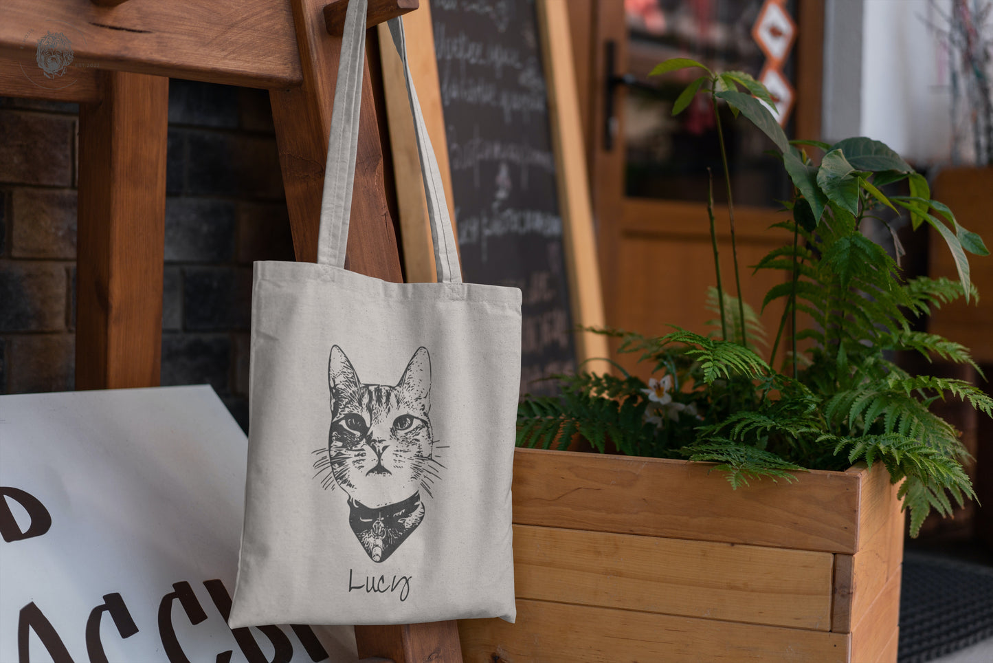 custom pet portrait on eco friendly products. Fashion for petlovers, unique to your individual pet. Sustainable, organic cotton, certified. Elmojis turns your pet into sketched portraits. Whether you choose a unisex or kids T-shirt or sweatshirt, a mug, tote, pouch or waterbottle - these pet portraits are more than just an emoji.